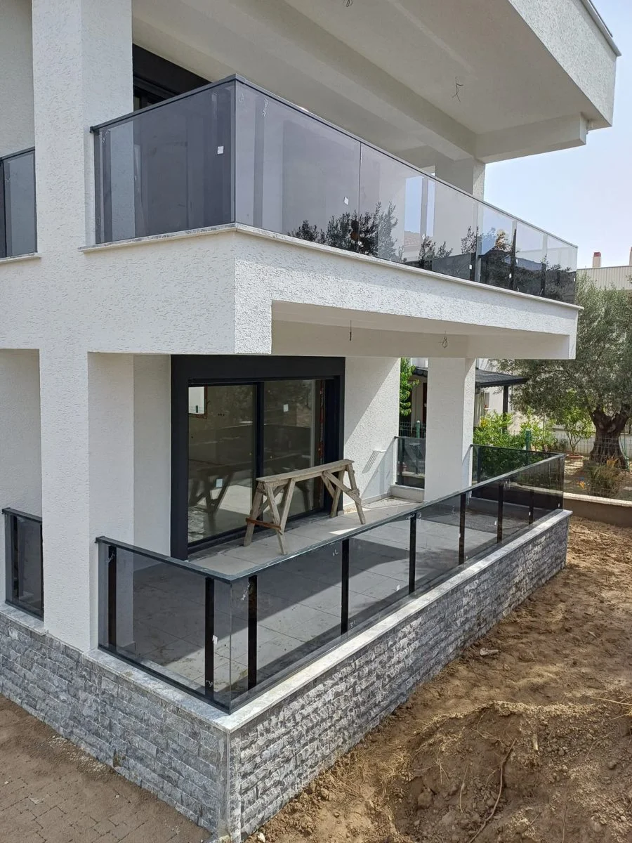 CNC lazer ve alüminyum balkon korkuluğu uygulaması — Edremit